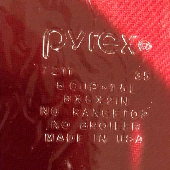 Pyrex Glass Storage Containers - Picture 2 of 3